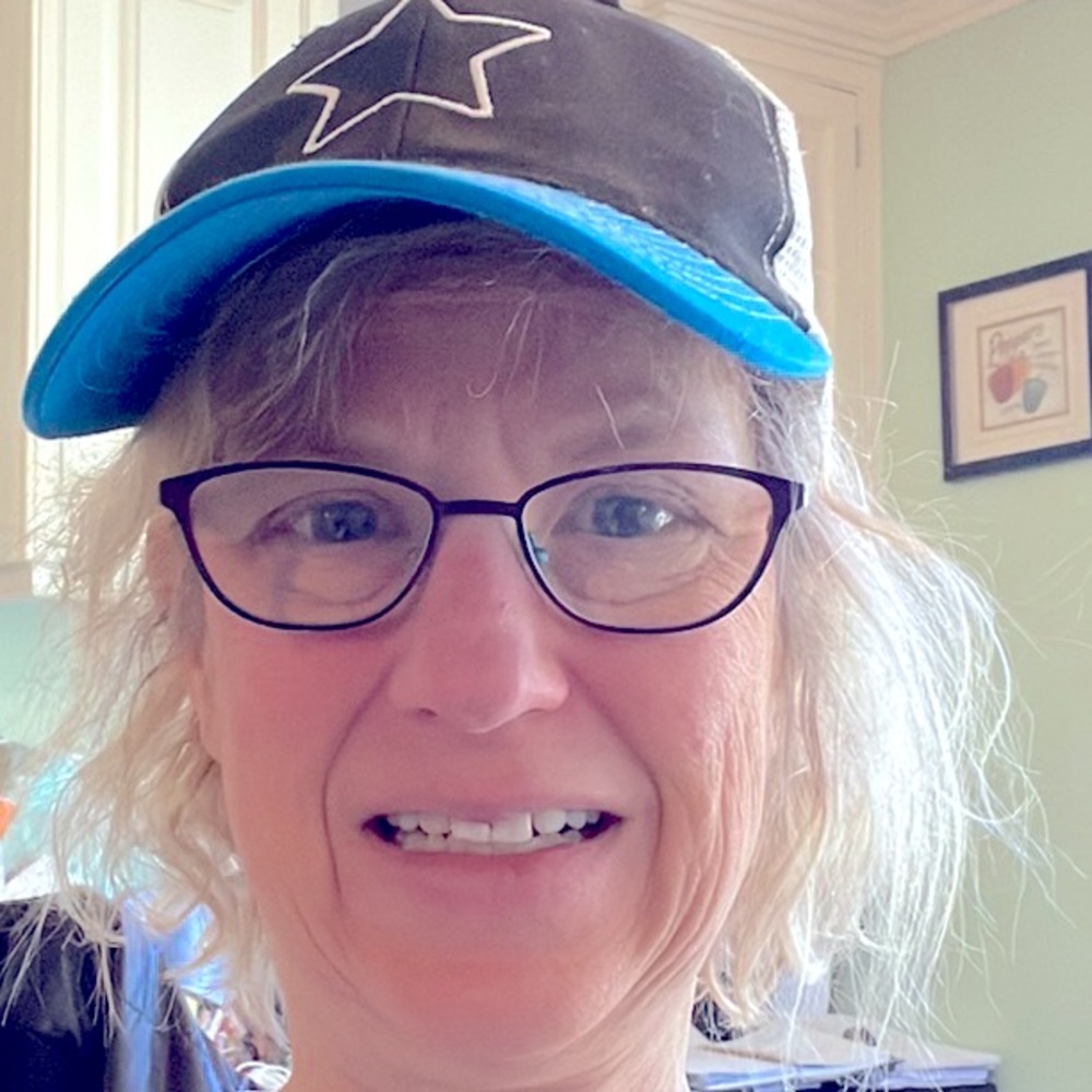 Meet your Posher, Stefanie